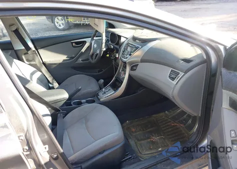 2013 Hyundai Elantra Gls z USA, uszkodzony, nr VIN 5NPDH4AE2DH347835